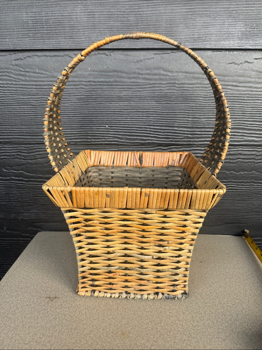 Handwoven Tan Wicker Basket with Arched Handle - Rustic Accent